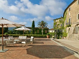 La Civetta - A Splendid 18th Century Farmhouse in Tuscany s Maremma