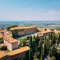 La Civetta - A Splendid 18th Century Farmhouse in Tuscany s Maremma
