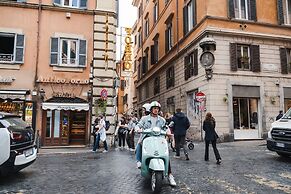 New Listing La Magnolia A C Balcony Office Piazza Navona Spanish Steps