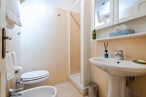 New Listing La Magnolia A C Balcony Office Piazza Navona Spanish Steps