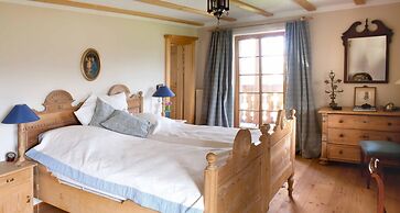 La Pause Musicale Near Salzburg Austria Luxury Chalet Swimming Lake