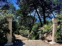 Mare Degli Angeli Splendid Mediterranean Seaside Villa Gardens Pool Al