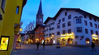 Kitzb hel Austria Best Luxury 4 Bedroom 4 Bathroom Apartment in World-