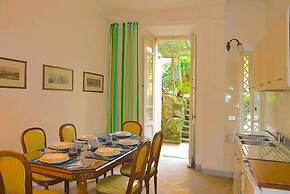 Rome With a Garden Delightful 1 Bedroom Apartment With Private Garden 