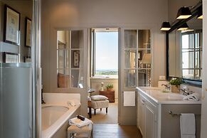 Large Beautiful Villa in Tuscan Hills of Chianti Stunning Gardens and 