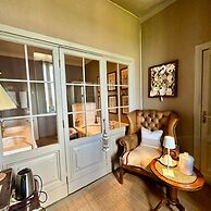 Large Beautiful Villa in Tuscan Hills of Chianti Stunning Gardens and 