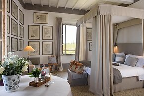 Large Beautiful Villa in Tuscan Hills of Chianti Stunning Gardens and 