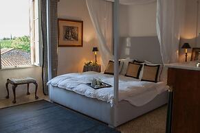 Large Beautiful Villa in Tuscan Hills of Chianti Stunning Gardens and 