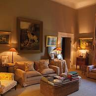 Large Beautiful Villa in Tuscan Hills of Chianti Stunning Gardens and 