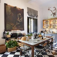 Large Beautiful Villa in Tuscan Hills of Chianti Stunning Gardens and 