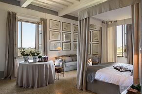 Large Beautiful Villa in Tuscan Hills of Chianti Stunning Gardens and 