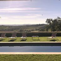 Large Beautiful Villa in Tuscan Hills of Chianti Stunning Gardens and 