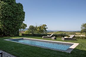 Large Beautiful Villa in Tuscan Hills of Chianti Stunning Gardens and 