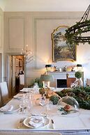 Large Beautiful Villa in Tuscan Hills of Chianti Stunning Gardens and 