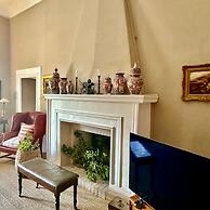 Large Beautiful Villa in Tuscan Hills of Chianti Stunning Gardens and 