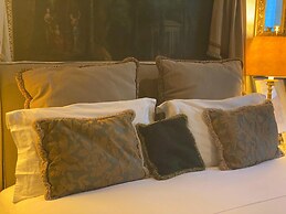 Palazzo Renaissance Experience Elegant and Historic Stay in Rome