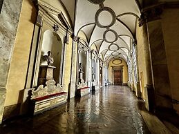 L Ortensia Bianca in Palazzo Ruspoli a Superb Retreat in the Most Eleg