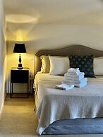 L Ortensia Bianca in Palazzo Ruspoli a Superb Retreat in the Most Eleg