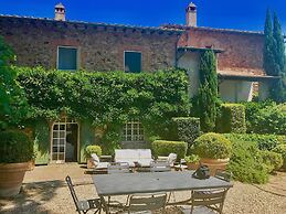 Porto Ercole Tuscany Coast Classic Charm in Fabulous 18th c Farmhouse 