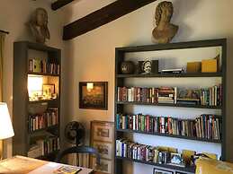 Porto Ercole Tuscany Coast Classic Charm in Fabulous 18th c Farmhouse 