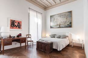 Rome an Aristocratic Apartment in Historic Palace Near the Piazza Navo