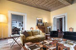 Rome an Aristocratic Apartment in Historic Palace Near the Piazza Navo