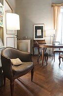 Rome an Aristocratic Apartment in Historic Palace Near the Piazza Navo