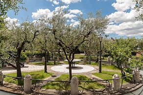 Near Rome Villa Pool Tennis Courts Perfect Family Reunion or Off-site