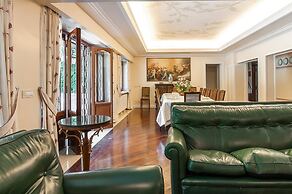 Near Rome Villa Pool Tennis Courts Perfect Family Reunion or Off-site