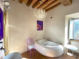 Torre Fortunata Splendidly Restored Medieval Tower Near Todi in Umbria