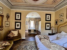 Villa Michaela New Listing Spacious Villa Exclusive Venue With Pool Ch