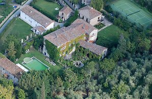 Villa Michaela New Listing Spacious Villa Exclusive Venue With Pool Ch