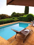 Villa Vinarte Elegant Home 2 Pools Tennis spa Winery Exclusively for y
