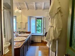 Villa Vinarte Elegant Home 2 Pools Tennis spa Winery Exclusively for y