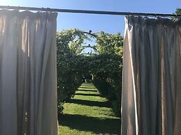Villa Vinarte Elegant Home 2 Pools Tennis spa Winery Exclusively for y