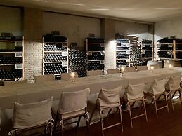 Villa Vinarte Elegant Home 2 Pools Tennis spa Winery Exclusively for y