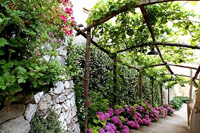 Villa Vista Splendissima Amalfi Coast Stone Villa Pool Garden Splendid