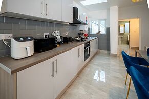 Kunda House Coventry Road