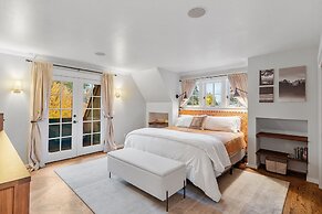 Design House at Linden Hills