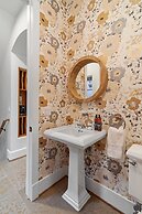 Design House at Linden Hills