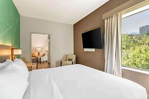 Comfort Suites Gatlinburg Downtown-Convention Center