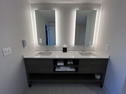 Comfort Suites Gatlinburg Downtown-Convention Center