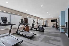 Everhome Suites Chandler Phoenix Fashion Center