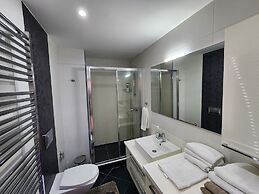 Perfect Residence Taksim with pool