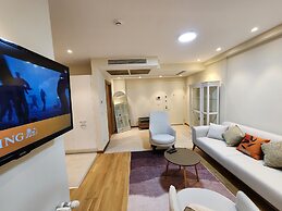 Perfect Residence Taksim with pool