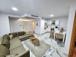 Perfect Residence Taksim with pool