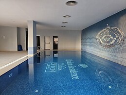 Perfect Residence Taksim with pool