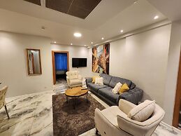 Perfect Residence Taksim with pool