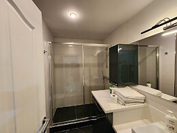 Perfect Residence Taksim with pool