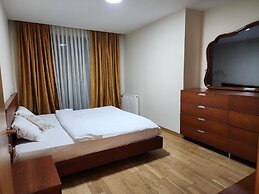 Perfect Residence Taksim with pool